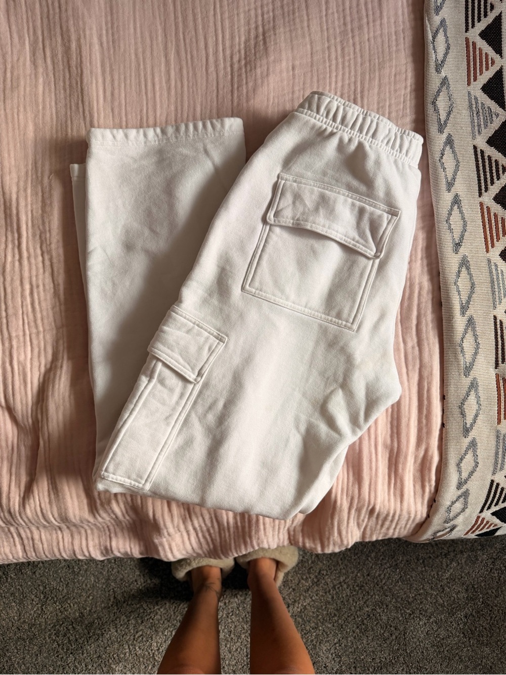 Aritzia Cargo Sweats